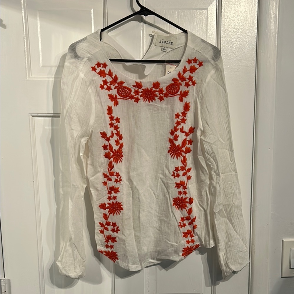 Sabine tunic never worn. White Embroidered Top with coral  Floral Design